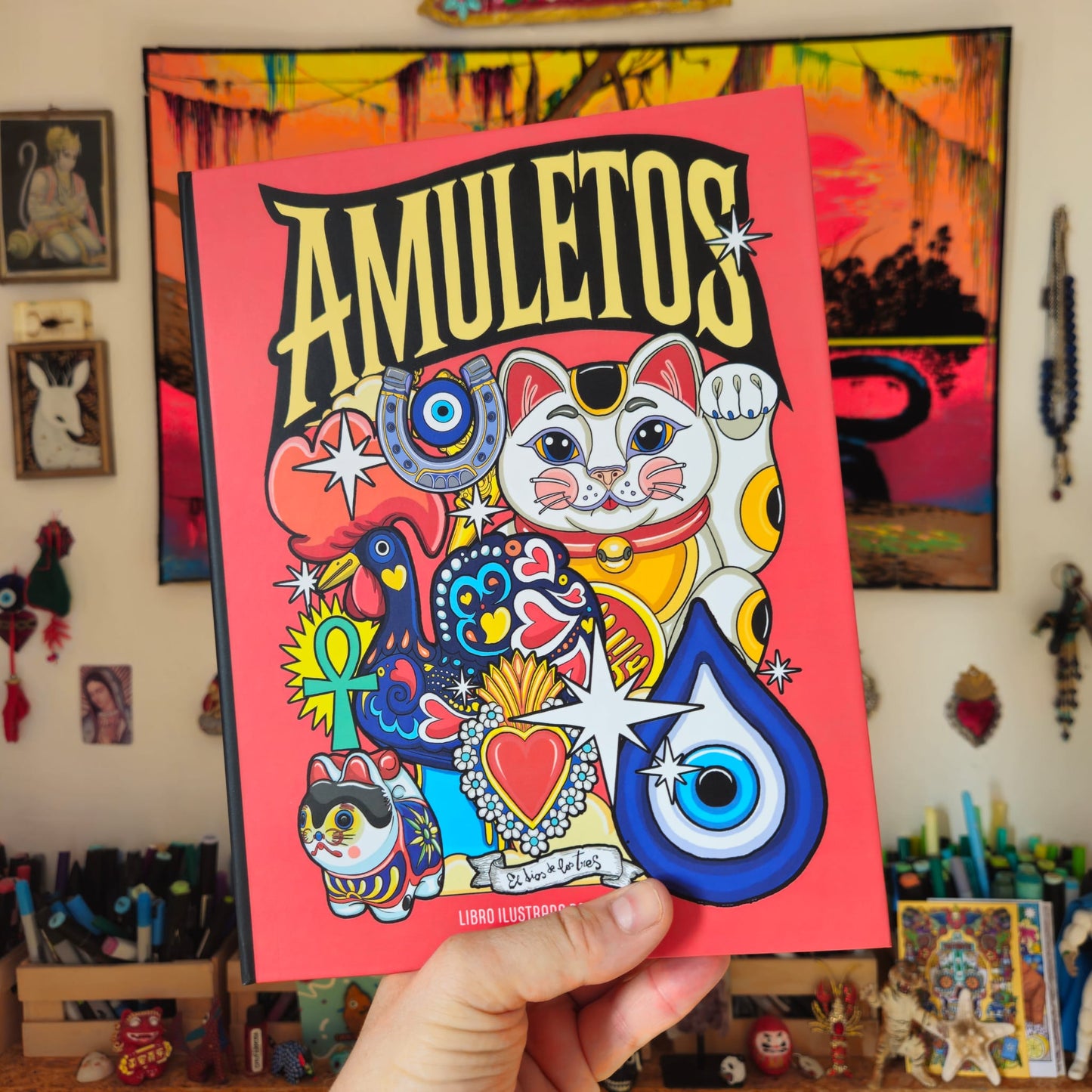 Amuletos por el Dios de los Tres
